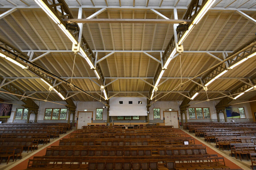 Blankenburg, Konferenzhalle